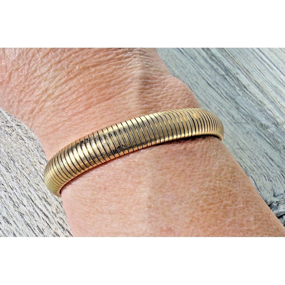 Vintage Parklane Gold Tone Embraceable Stretch Bracelet - Picture 5 of 7
